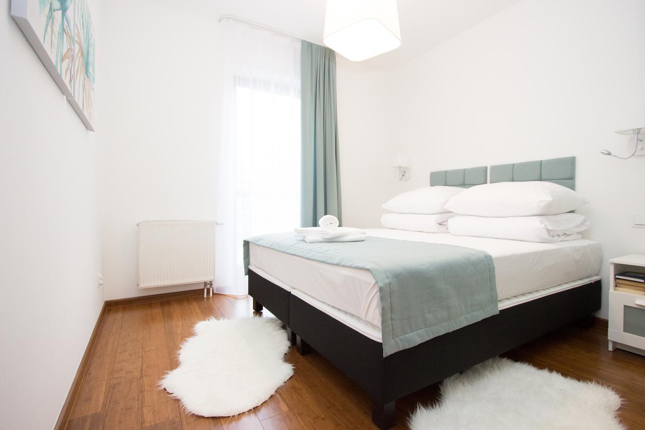 Lenzo Apartments Краків Екстер'єр фото